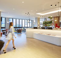 Holiday Inn Express Brisbane Central - Southport Accommodation
