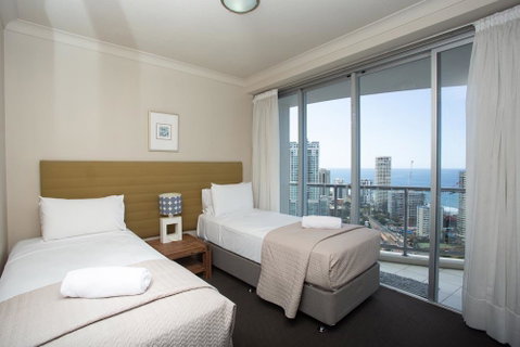 Chevron Renaissance - Private Apartments - Southport Accommodation 22