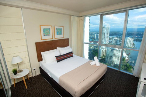Chevron Renaissance - Private Apartments - Southport Accommodation 28