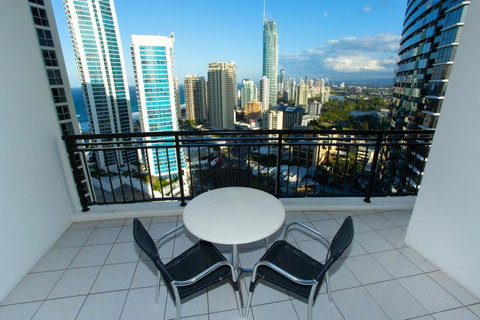 Chevron Renaissance - Private Apartments - Southport Accommodation 35
