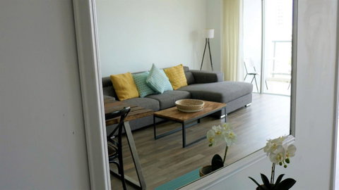 Chevron Renaissance - Private Apartments - Southport Accommodation 38