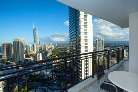 Chevron Renaissance - Private Apartments - Southport Accommodation 34