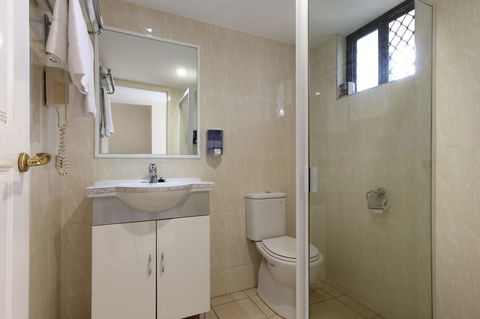 Novena Palms Motel - Southport Accommodation 19