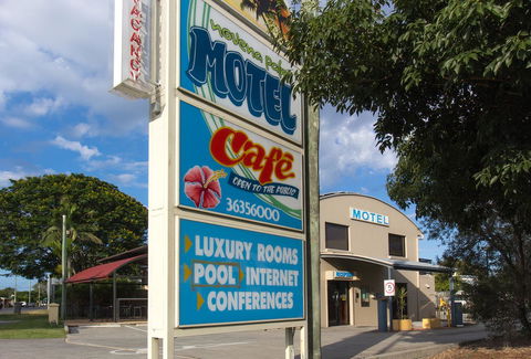 Novena Palms Motel - Southport Accommodation 24