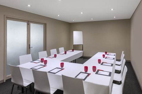 Mercure Brisbane Garden City - Southport Accommodation 19