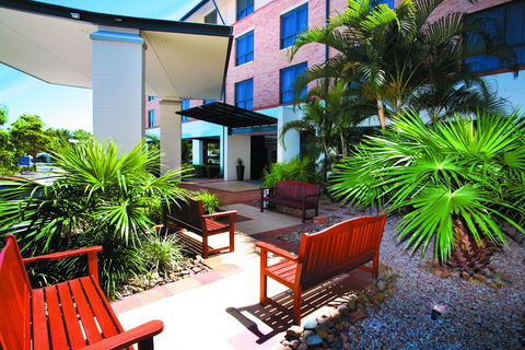 Mercure Brisbane Garden City - Southport Accommodation 10