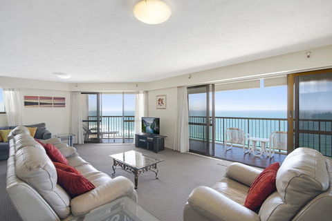 Burleigh Esplanade Apartments - Southport Accommodation 38
