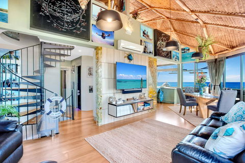 Burleigh Esplanade Apartments - Southport Accommodation 5