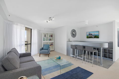Burleigh Esplanade Apartments - Southport Accommodation 27