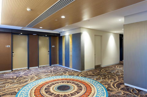Calamvale Hotel Suites And Conference Centre - Southport Accommodation 2