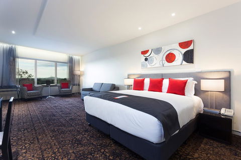 Calamvale Hotel Suites And Conference Centre - Southport Accommodation 5