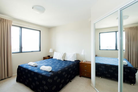 The Oasis Apartments - Southport Accommodation 13