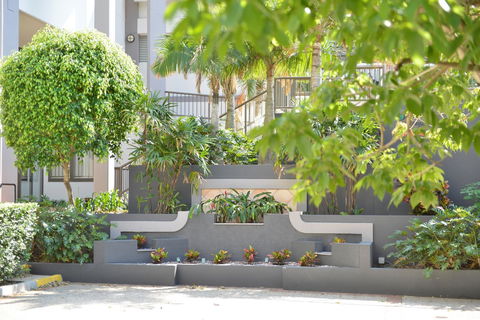 The Oasis Apartments - Southport Accommodation 1