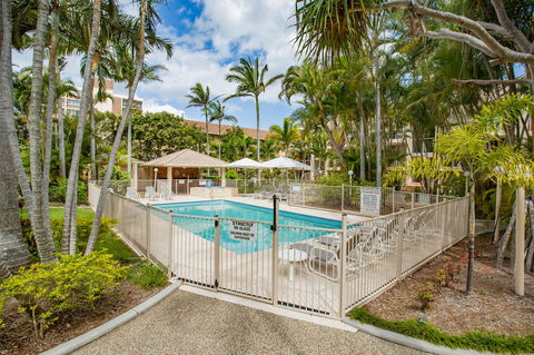 Miami Beachside Holiday Apartments - Southport Accommodation 5