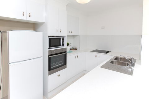 Miami Beachside Holiday Apartments - Southport Accommodation 26