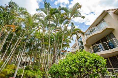 Miami Beachside Holiday Apartments - Southport Accommodation 7