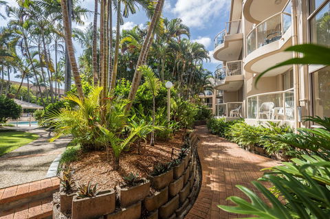 Miami Beachside Holiday Apartments - Southport Accommodation 6