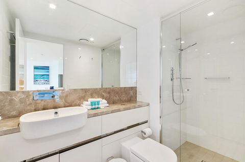 Soul 2 & 3 Bedroom Ocean View - We Accommodate - Southport Accommodation 1