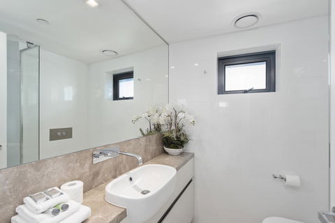 Soul 2 & 3 Bedroom Ocean View - We Accommodate - Southport Accommodation 8