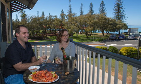 Pale Pacific Holiday Units - Southport Accommodation 2