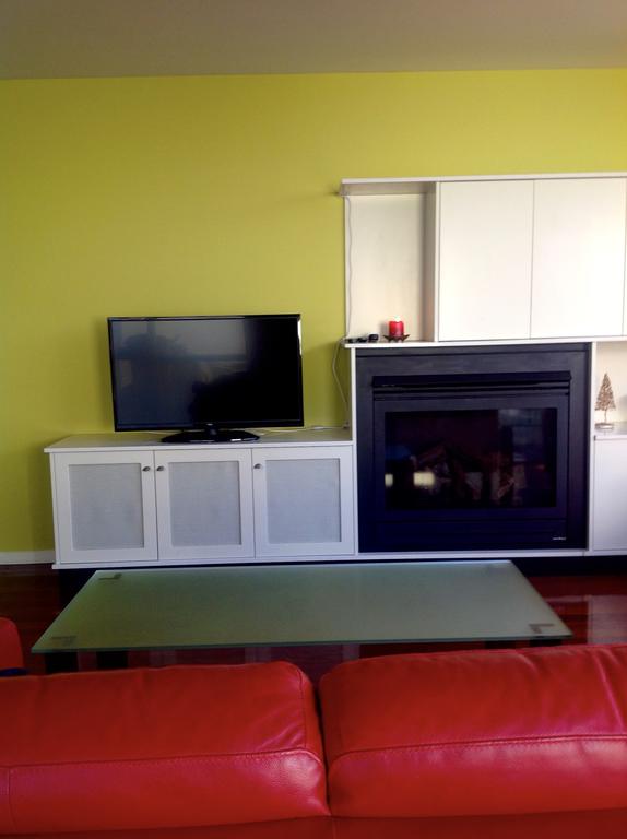 Little Jacks Creek ACT Southport Accommodation