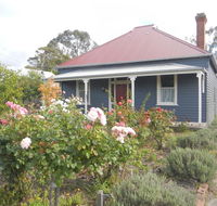 Yarram Cottage Art and Accommodation - Southport Accommodation