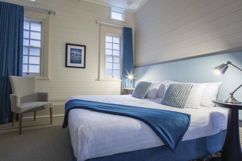 Yarrangobilly Caves House - Southport Accommodation 1