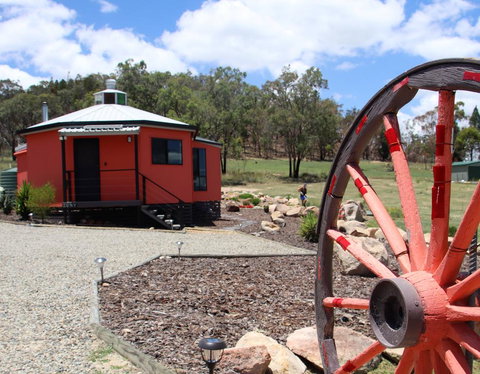 Zuny Yurt - Southport Accommodation 2