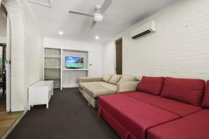 Coongarra Esplanade 41 Lakeshores - Accommodation Southport 6