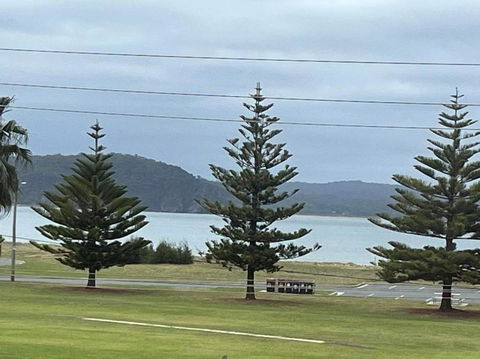 A Beach Front Apartment - Southport Accommodation 1