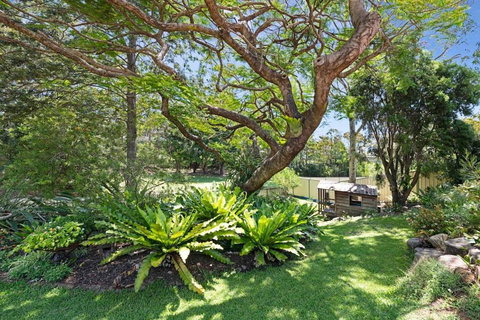 A Charming Queenslander - Southport Accommodation 1