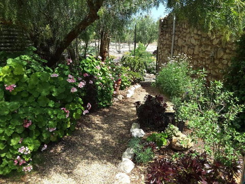 A La Folly Too The Old Workshop - Southport Accommodation 4