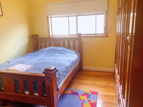 A Single Room Near The Railway Station - Accommodation Southport 2