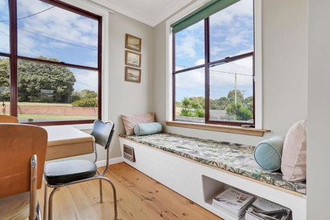 A Wave From It All - Accommodation Southport 4