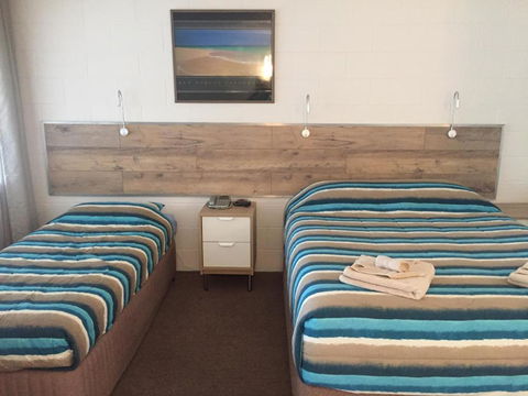 A & A Motel - Southport Accommodation 2