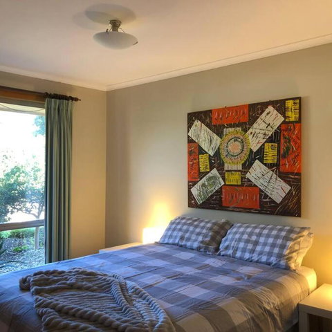 Abide Awhile - Accommodation Southport 3