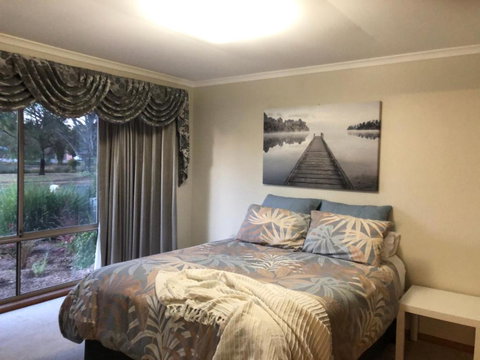 Abide Awhile - Accommodation Southport 2