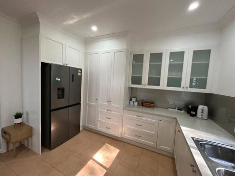 Absolutely Lakeside House, Quiet And Peace - Accommodation Southport 2