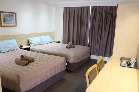 Acacia Motor Inn - Accommodation Southport 4