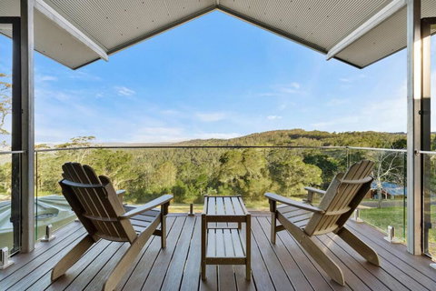 Affinity Luxury Studio With Spa And Amazing Views - Accommodation Southport 1