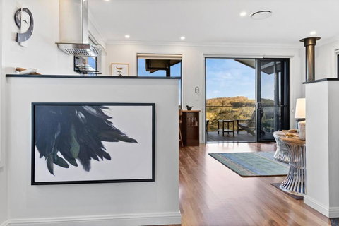 Affinity Luxury Studio With Spa And Amazing Views - Accommodation Southport 4