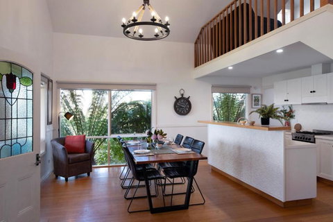 Aggies Way - Accommodation Southport 3