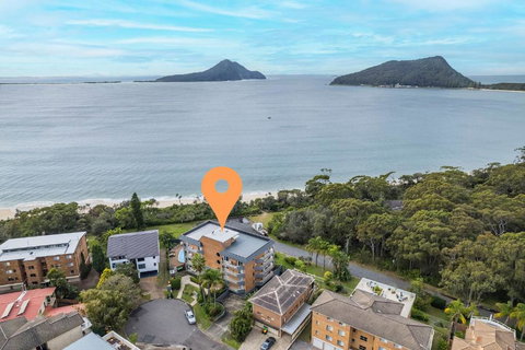 Albacore 7 Waterfront Unit - Accommodation Southport 2