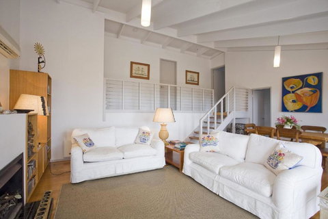 Albert - Accommodation Southport 4