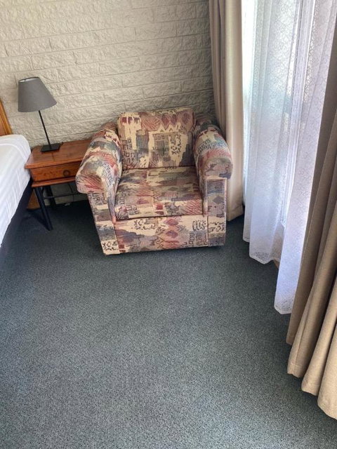 Alexander Motor Inn - Accommodation Southport 2