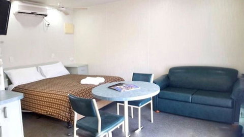 Alexandra Parklife Studio 5 - Accommodation Southport 3