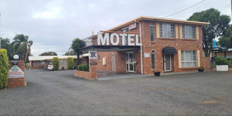 Alfa Motel - Accommodation Southport 0