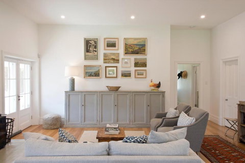 Alkina Old Quarter Luxury Accommodation - Accommodation Southport 0