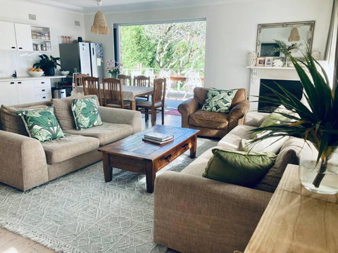 Alkira House Freshwater Beach 5 Mins To Manly - Accommodation Southport 0