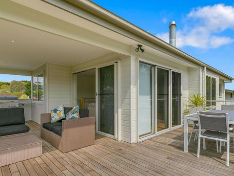 All Decked Out - Accommodation Southport 3